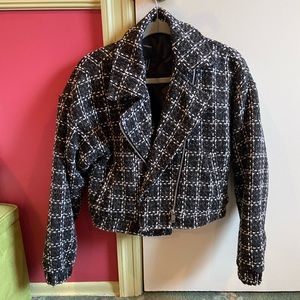 Forever 21 black and white quilted tweed jacket